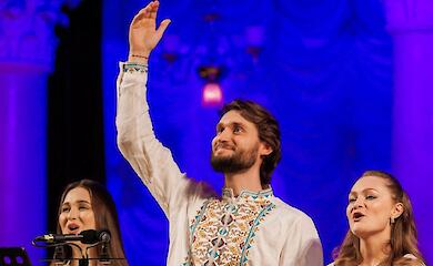 Татьяна Козак назвала выступление хора "Гомон" в Мироновке "чистым искусством"