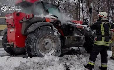 У Миронівській громаді загорівся навантажувач