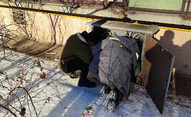 Из-за повреждения энергосистемы в Украинской общине продолжаются аварийные работы