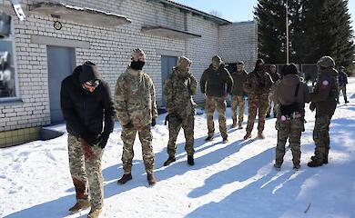 Представители Сил специальных операций провели учения для молодежи в Василькове