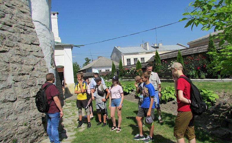 Обухівські школярі відвідали Кам'янець-Подільський: закликають і вас