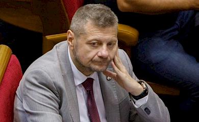 Обухів і вибори до Верховної Ради: Мосійчук постригся і пообіцяв опонентам "політичний Сталінград"
