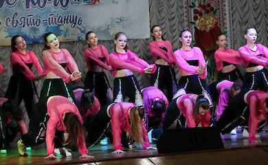 У Василькові відбувся IX традиційний хореографічний фестиваль &laquo;Волошкове коло&raquo;