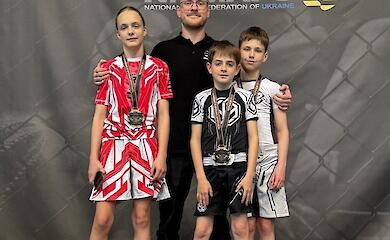 Обухів взяв 3 "бронзи" на чемпіонаті з ММА
