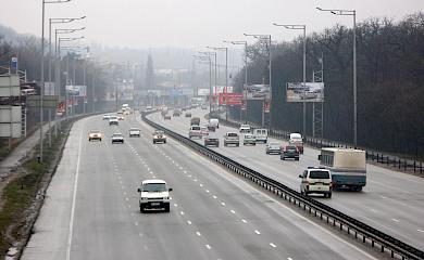 Обухів - Київ: дві третини автомобілів, які рухаються Столичним шосе, перевищують дозволену швидкість
