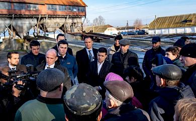 Зеленський відвідав Обухівщину і розповів про ринок землі