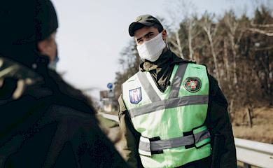 На в&rsquo;їздах-виїздах Києва відкрили 8 постів: перевіряють дотримання норм карантину