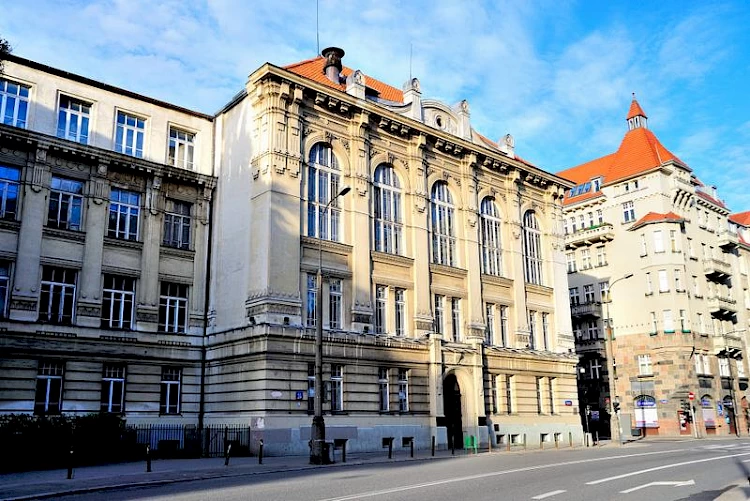 Освітні програми в польських університетах