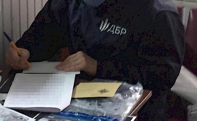 Двох полійцейських Обухівського відділу поліції підозрюють у катуваннях і згвалтуванні