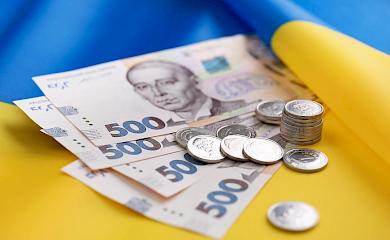 Названо середній розмір зарплати по Україні: він виріс на 1%