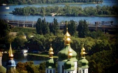 Видубичі - гребінь на спині Дніпрового Дракона