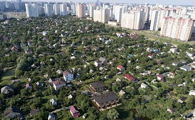 В каком районе Киева можно купить недорогой, но комфортный для проживания дом?