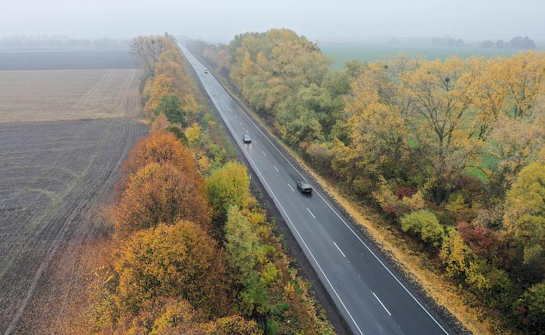В мережі з'явилися світлини оновленої автотраси Фастів - Обухів - Ржищів