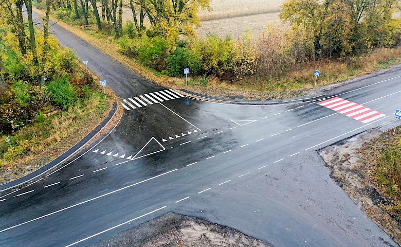 В мережі з'явилися світлини оновленої автотраси Фастів - Обухів - Ржищів