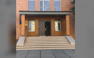 В Обухівському суді підозрюваний погрожував розправою судді та прокурору