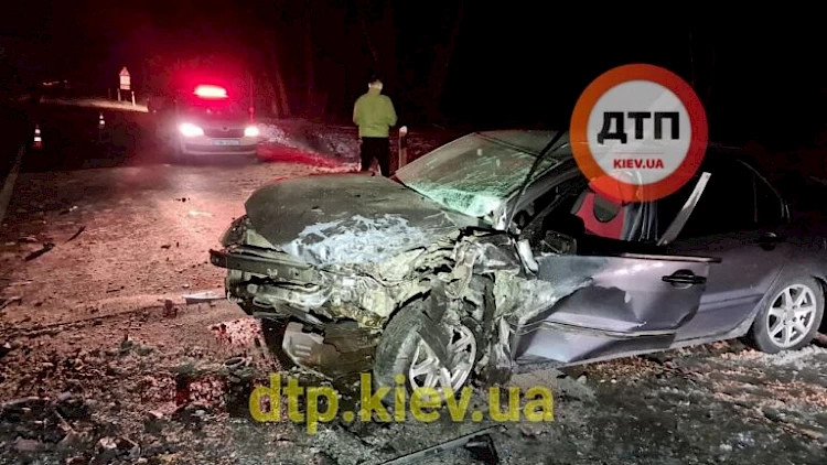 ДТП під Обуховом: обидва водія в лікарні