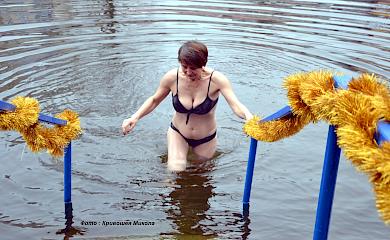 У соцмережах обухівчани виставляють світлини з Водохреща