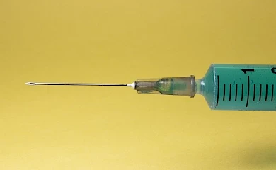 Вакцинація від Covid-19 та ВІЛ: що потрібно знати