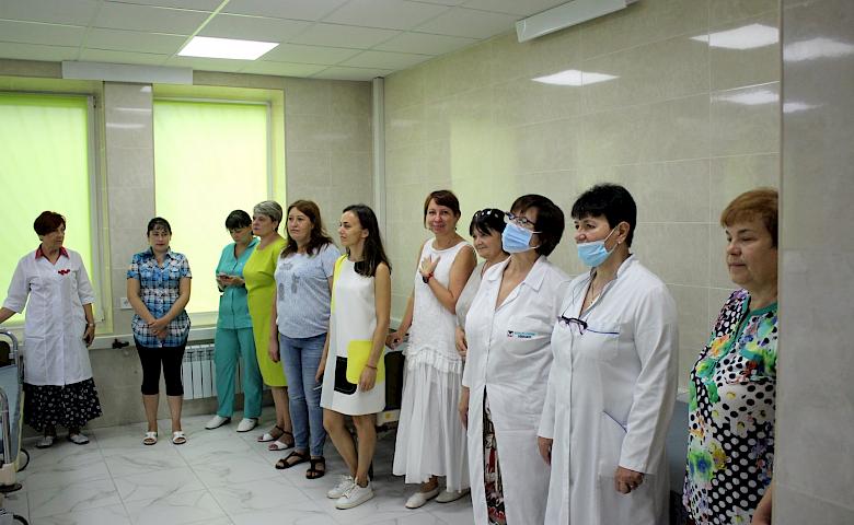 Нещеровські монахи освятили відділення гемодіалізу в Обухівській лікарні