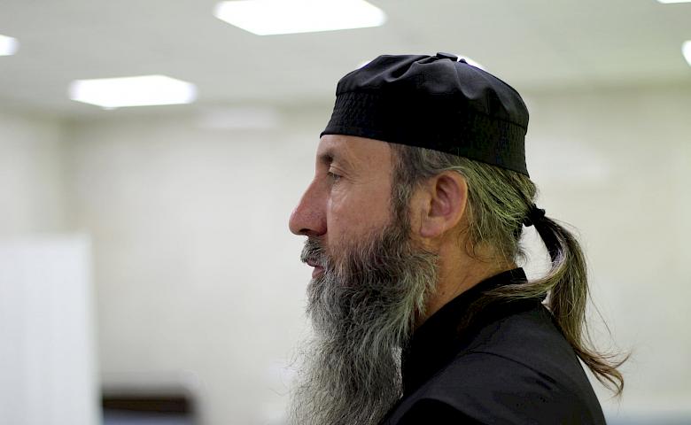 Нещеровські монахи освятили відділення гемодіалізу в Обухівській лікарні