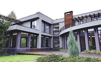 Дом в Обухове попал в ТОП-10 самых дорогих в Украине