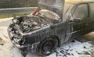 В Обухові загорілись два авто