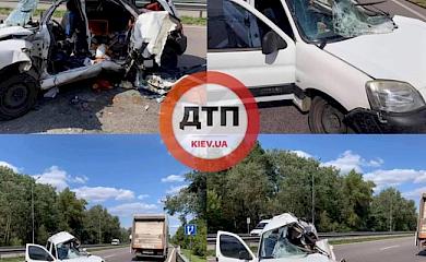Ужасное ДТП на Обуховщине: родственникам нужна помощь
