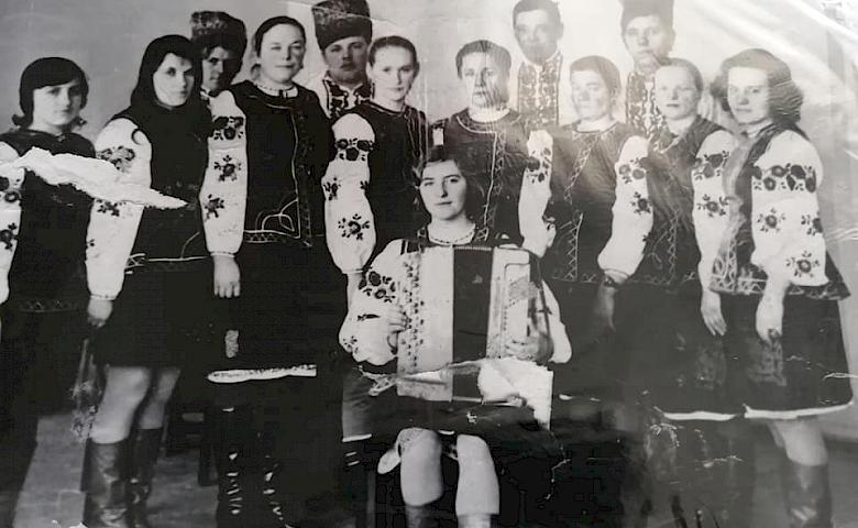 В мережу виклали ретро-світлини колгоспників з сіл Обухівщини-2