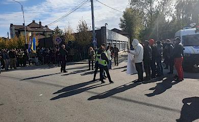 Обухівщина політична: на акції під будинком Порошенка склали адмінпротокол