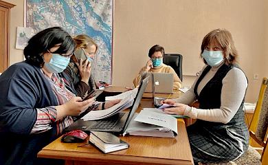 Розповідають про вакцинацію від Covid-19: в Обухові запрацював новий call-центр