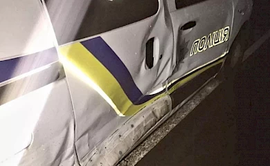 Обухівський район: в Миронівці жінка протаранила поліцейське авто