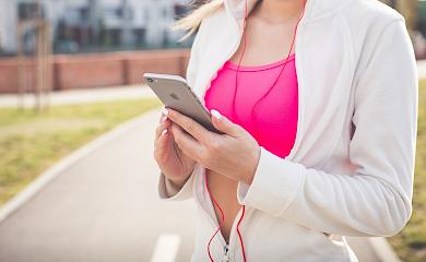 iPhone 11: свободы больше, краски ярче