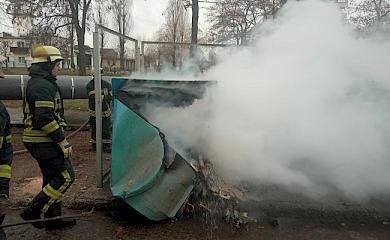 На Обухівщині рятувальники гасили пожежу