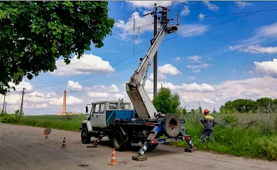 У Миронівській тергромаді на ЛЕПах встановили захист для птахів