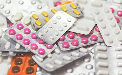 &laquo;Ковідна тисяча&raquo;: українцям дозволили витрачати гроші на ліки