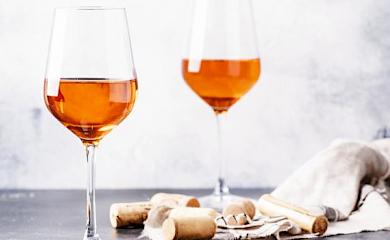 Обухівський район: винороб запрошує на дегустацію Orange wine