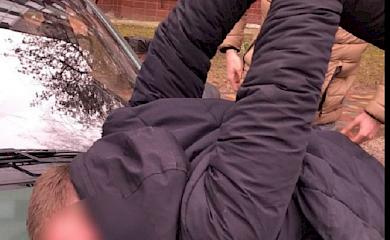 Обікрав приватне домоволодіння: в Обухові затримали грабіжника