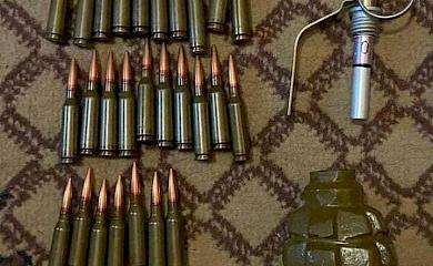 Поліцейські Обухівщини  вилучили у правопорушника зброю