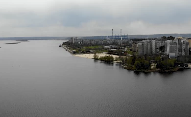 Українка: виходити на воду поки що не можна