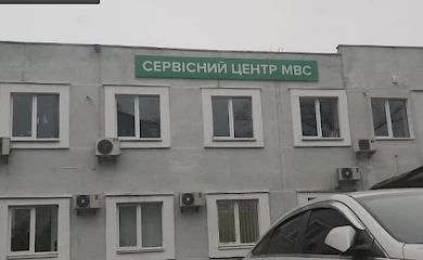 Сервісні центри МВС відновлюють складання практичного іспиту для водіїв