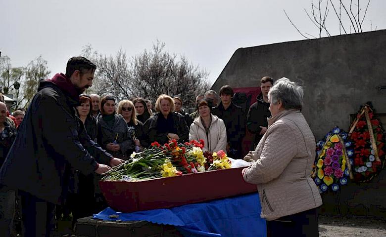 Трипілля: земляки провели в останню путь загиблого бійця