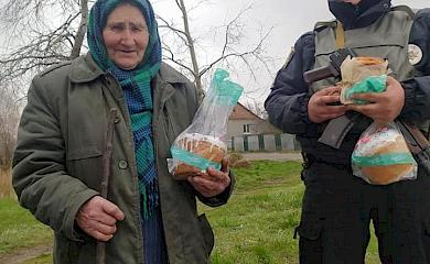 Кагарлик: поліцейські допомогли мешканцям Макарівської громади