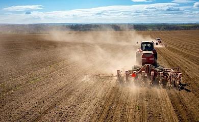 На Обухівщині триває посівна кампанія