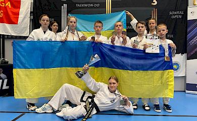 Юні обухівські таеквондисти вдало виступили у Празі