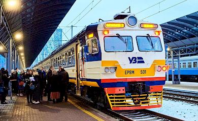 Укрзалізниця відновлює рух приміських поїздів у напрямку  Київ &ndash; Васильків-2