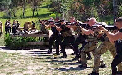 Правоохоронці Обухівщини вдосконалили навички зі стрільби