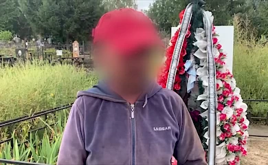 Житель Лісників обікрав мешканку Хотова