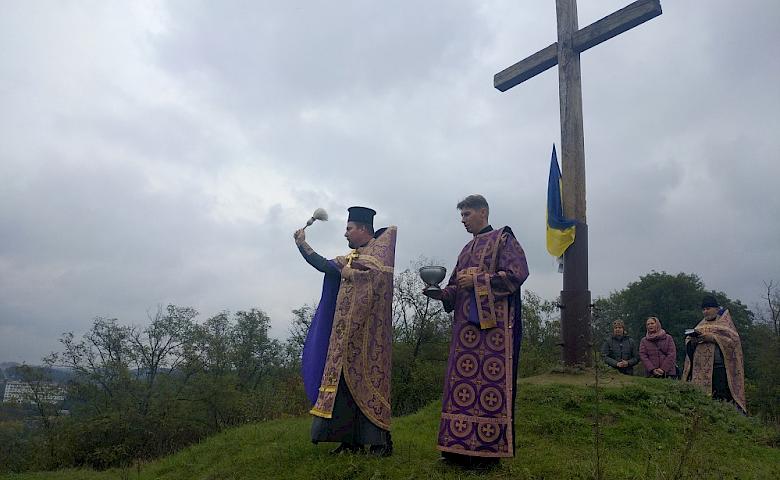 Хрест на Педині знову живий (!)