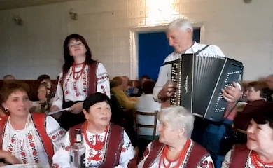 "Уляницькі дівчата" наварили борщу на підтримку ЗСУ