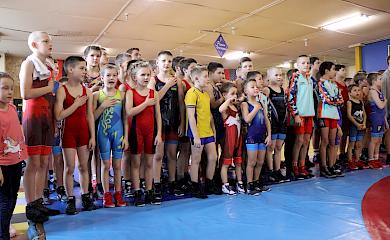 Вихованці спортшкіл Українки та Обухова вибороли 17 нагород